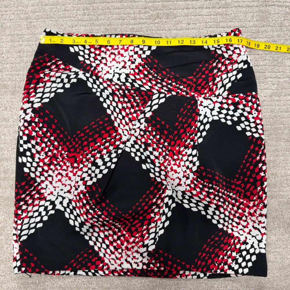 Worthington‎ Mini Skirt Red Black White Snake Print Geometric Wrap Front Size 14 - Picture 4 of 6